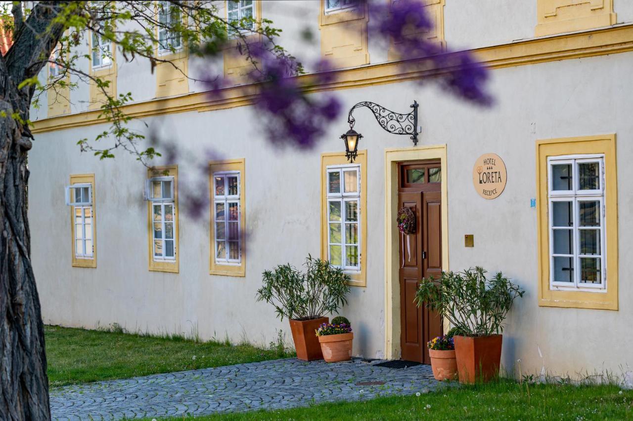 Loreta Hotel Prag Dış mekan fotoğraf