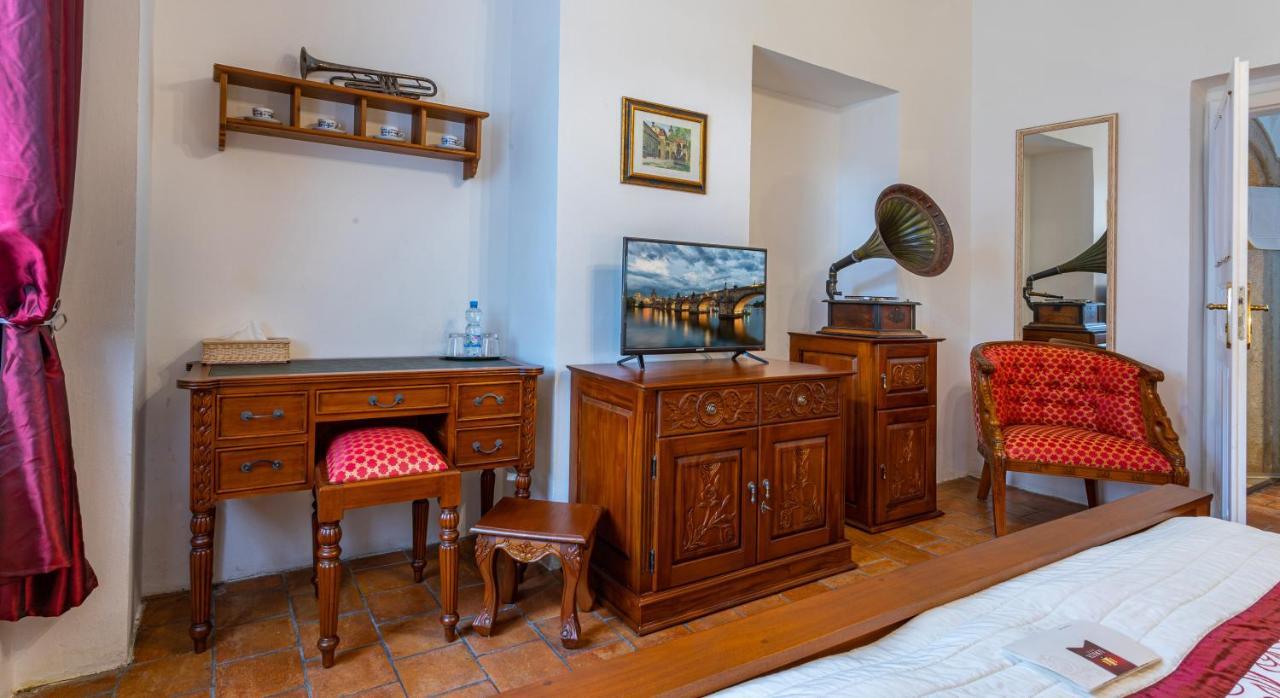 Loreta Hotel Prag Dış mekan fotoğraf